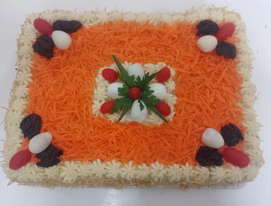 Bolo salgado decorado à mão pela Andréa (nº 19)