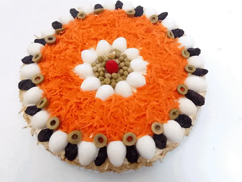 Bolo salgado decorado à mão pela Andréa (nº 48)