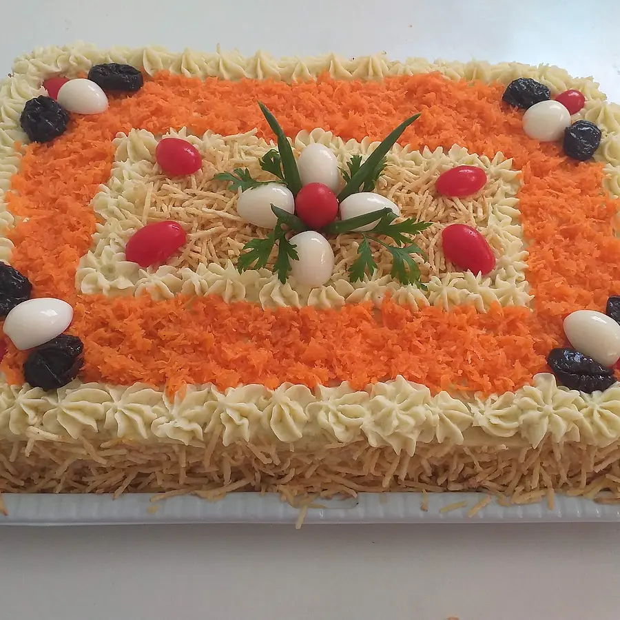 Bolo salgado decorado à mão pela Andréa (nº 58)