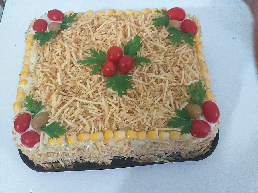 Bolo salgado decorado à mão pela Andréa (nº 59)
