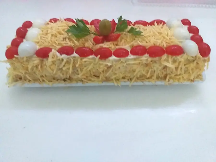 Bolo salgado decorado à mão pela Andréa (nº 65)
