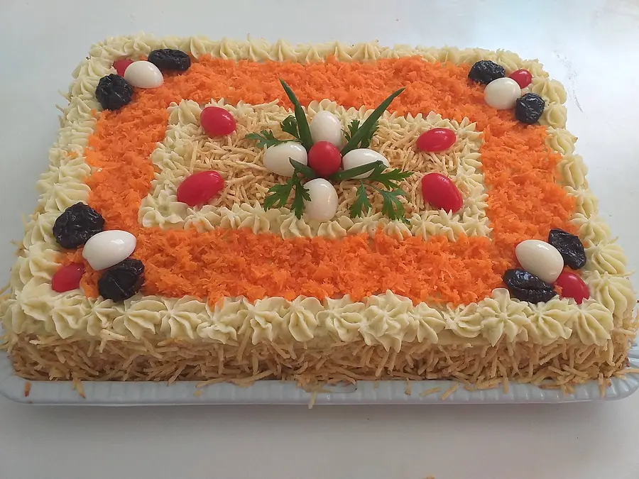 Bolo salgado decorado à mão pela Andréa (nº 66)